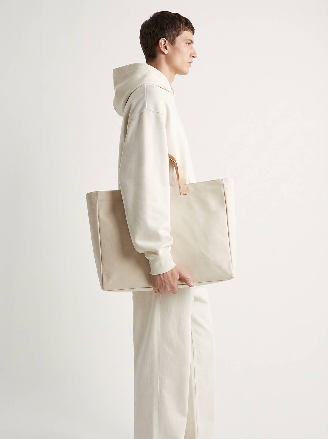 The Utility Tote view 2