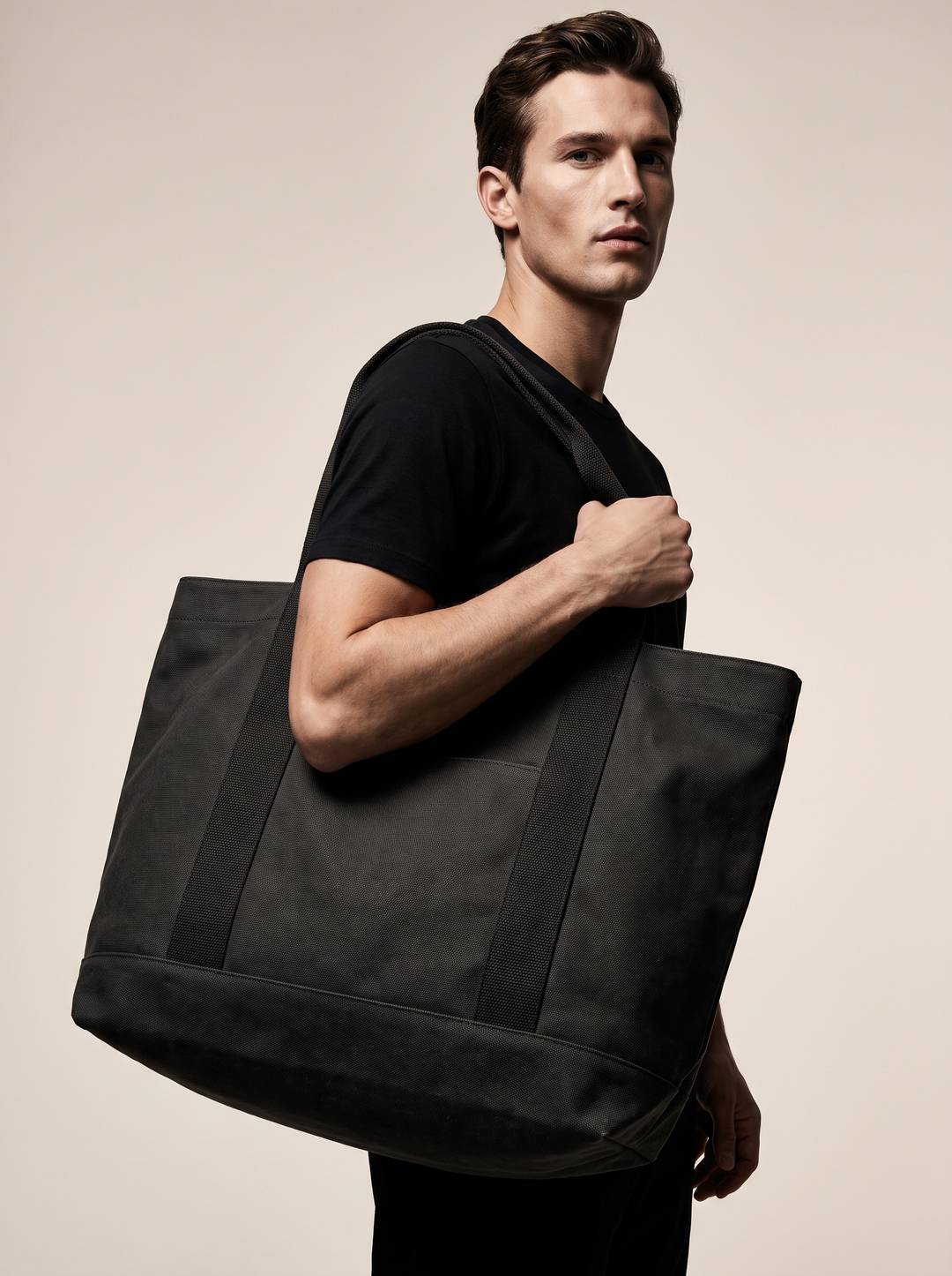 The Utility Tote view 3